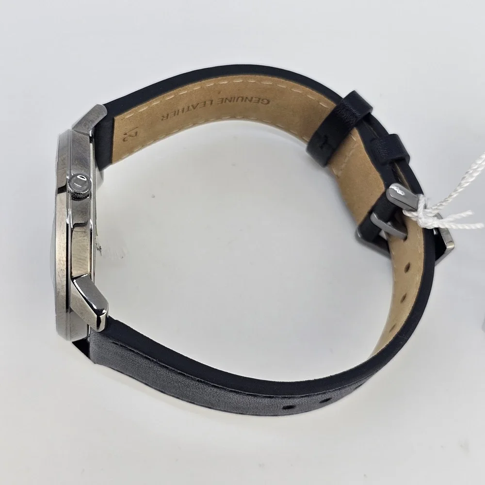Movado Bold Men's‎ Watch 42MM Gray Dial Dark Blue Leather Bands New Battery